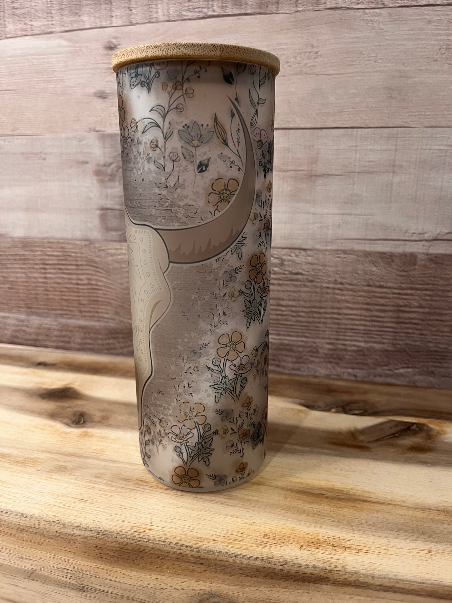 Floral Bull Head 20 oz Glass Tumbler